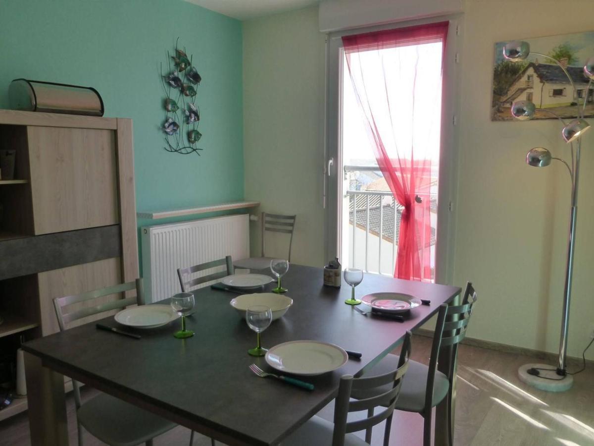 Appartement 2 Pieces Avec Balcon, Parking Et Proche Plage A Saint-Gilles-Croix-De-Vie - Fr-1-224-587 Buitenkant foto
