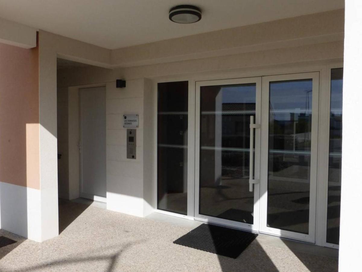 Appartement 2 Pieces Avec Balcon, Parking Et Proche Plage A Saint-Gilles-Croix-De-Vie - Fr-1-224-587 Buitenkant foto