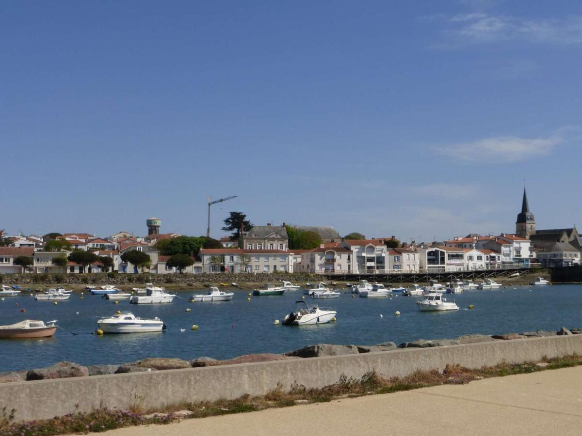Appartement 2 Pieces Avec Balcon, Parking Et Proche Plage A Saint-Gilles-Croix-De-Vie - Fr-1-224-587 Buitenkant foto